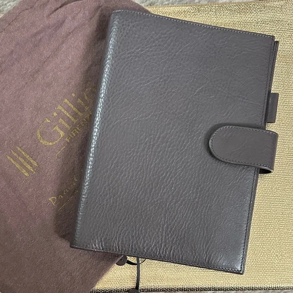 Gillio Appunto chocolate brown