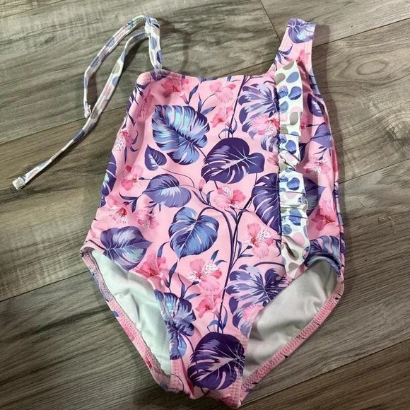 New Pete & Lucy One Piece Swimsuit Size‎ 4