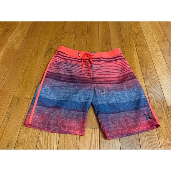 Hurley Boys Red Blue Ombre Striped Board Shorts Swim Trunks Size 30