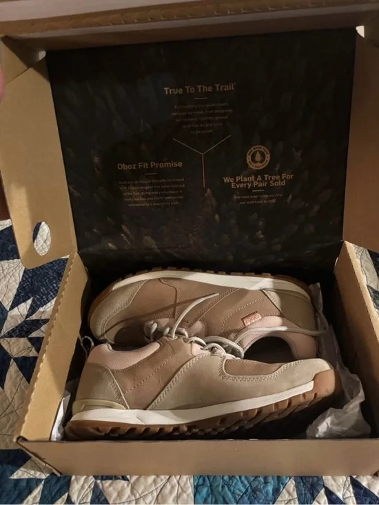 Oboz Women's Shoes-NWOT