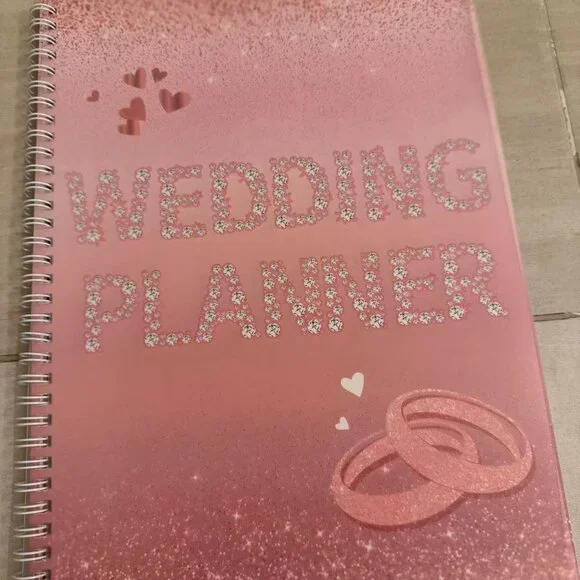 The Wedding Planner's Notebook: Essential Organizer for Brides & Event Pros