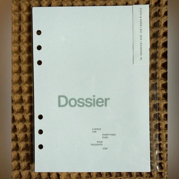 Cloth & Paper Dossier Dashboard A5