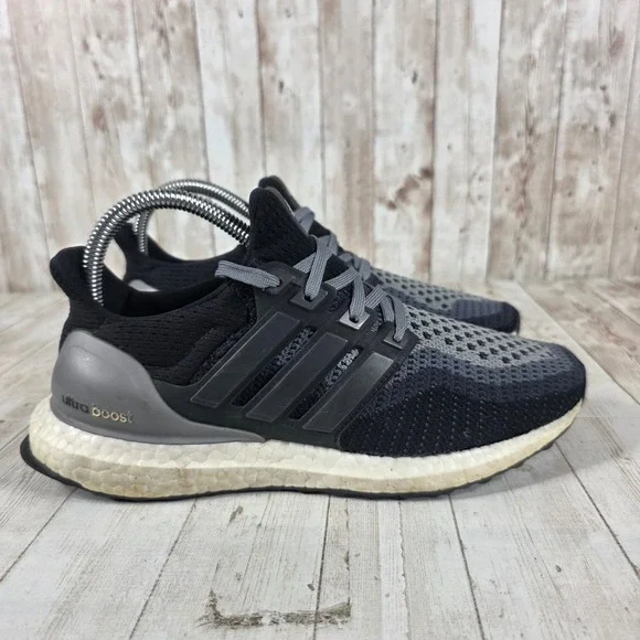 Adidas UltraBoost 2.0 Core Black Grey Running Shoes‎ AF5141 Womens 7 Mens 5.5
