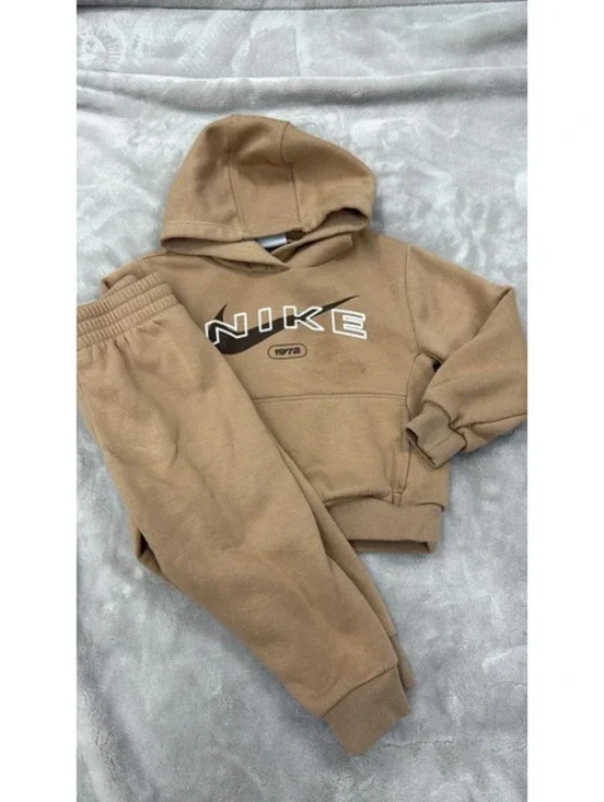 Nike set