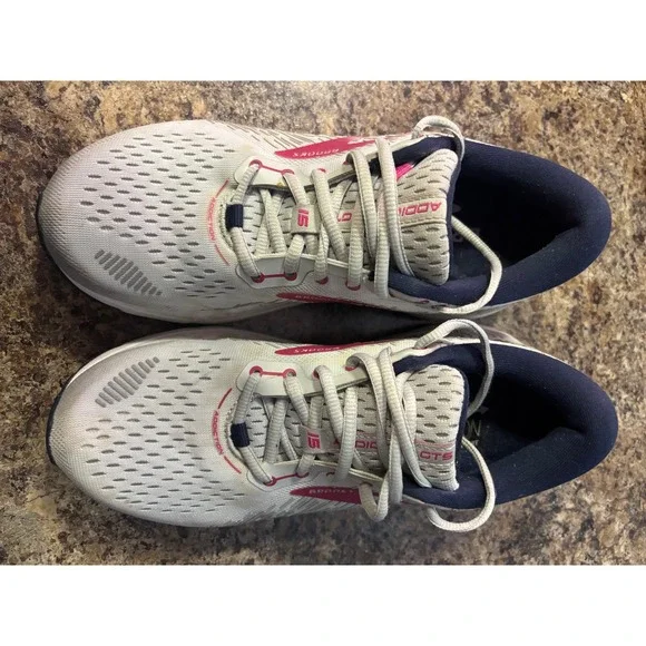 Brooks Addiction GTS 15 Womens Running Shoes Grey Pink 1203521B054 Size 9 B