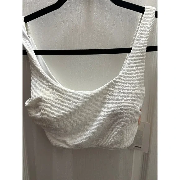 NWT GB White Textured Bikini Swim Top XS Scoop Neck Removable Pads Beach