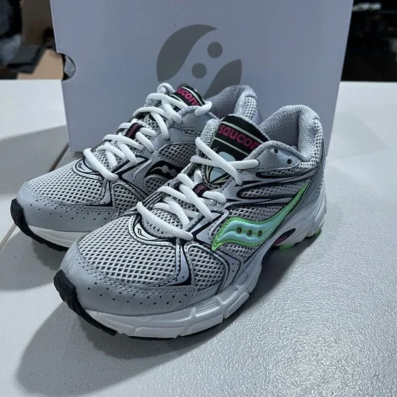 Saucony Ride Millennium Womens 6 Running Shoe Mist Mantis s60812-68 New with Box