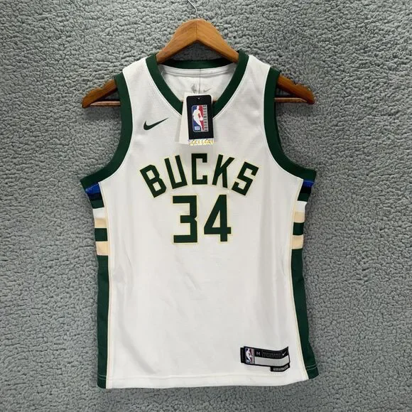Youth Milwaukee Bucks Giannis Antetokounmpo Nike Swingman Jersey Size M 10/12