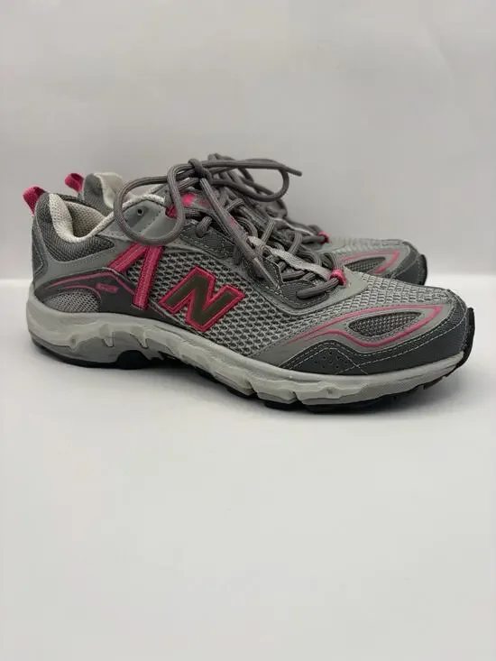 New Balance 621 All Terrain Gray And Pink Running Shoes Women Size 8.5