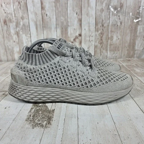 NOBULL Mesh Runner Womens 7.5 Grey Training Running Shoes Athletic Sneakers