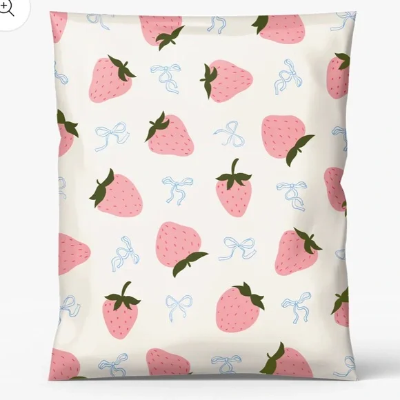 {10} Summer strawberry cute polymailers. Large 14x19”