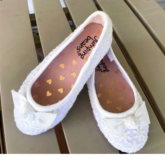 Jumping Beans White Floral Ballet Flats with Bow Accent - Size‎ 7 Toddler