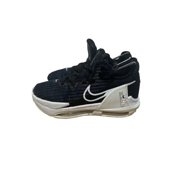 Nike Kids'‎ Grade School LeBron Witness 6 Basketball Shoes Size 4 Youth