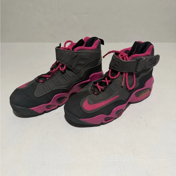 Nike Air Griffey Max‎ 1 GS 552983-006 Black Pink Retro Ken Griffey Jr. Size 7Y