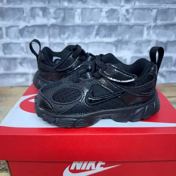 Nike V5 RNR (TD) Triple Black Lace Mesh Sneaker HQ6413-002 Baby Size 5C New