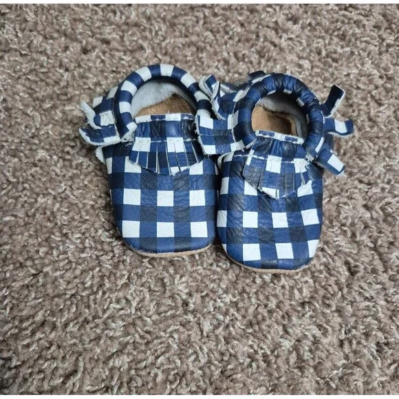 Freshly picked moccasins size 2 plaid blue