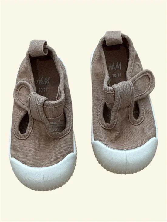 H&M Toddler Canvas Mary Janes in Taupe with White Toe