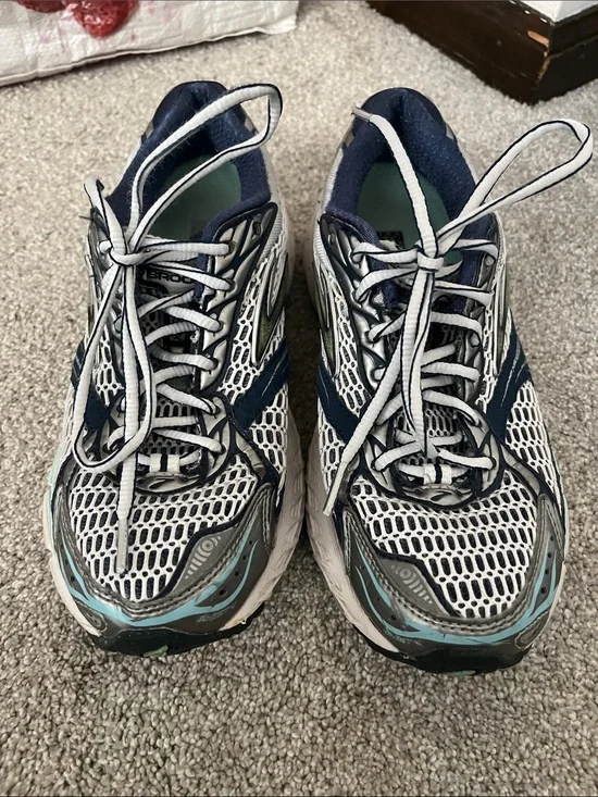 Brooks Women's White Navy & Aqua Running Sneakers-Ghost 4