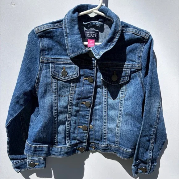The Childrens Place Girls Denim Jacket‎ Medium Wash Heart Button Trucker 5T