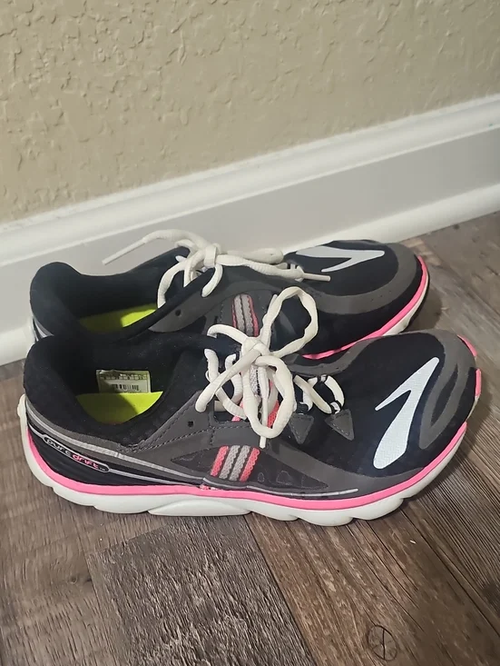 Brooks Pure Drift Dna Lightweight Running Shoes