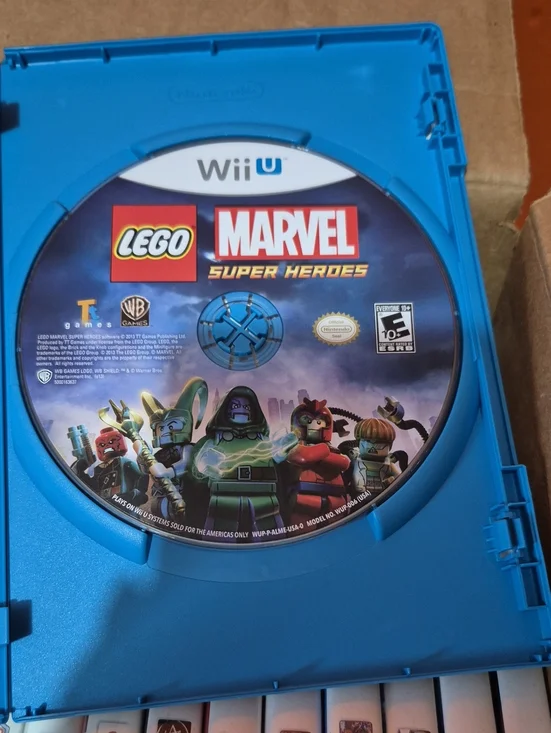 Nintendo Wii U LEGO Marvel Super Heroes Disc with Blue Case