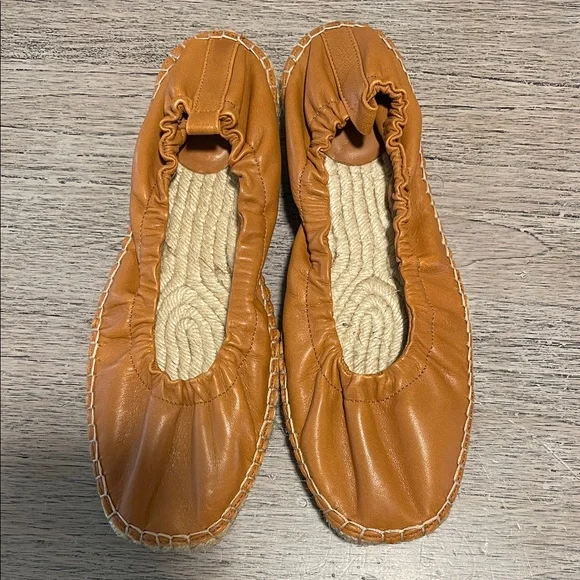 Saks Fifth Avenue Leather Espadrilles‎ 39 EU