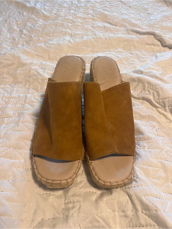Zara Mustard Suede Slip-On Espadrille Slides