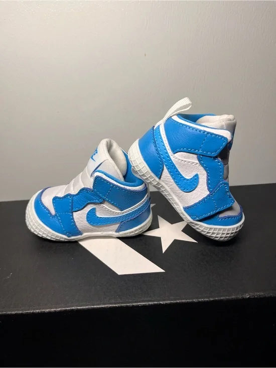 Jordan baby White and Blue High-Top Sneakers