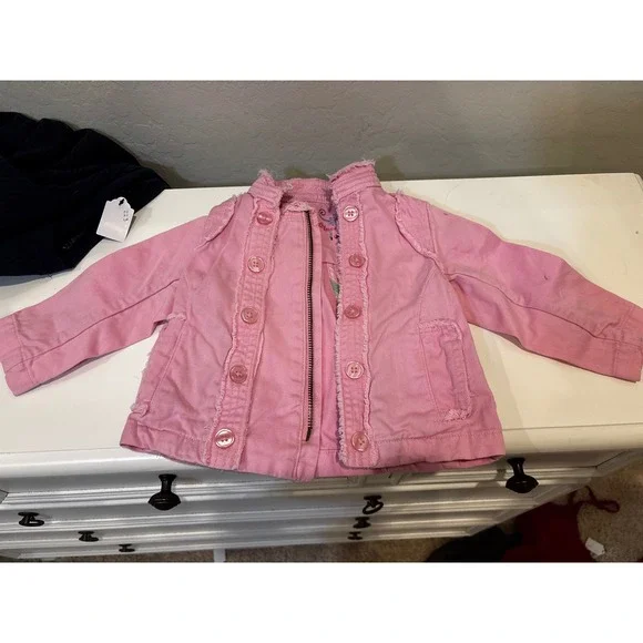 The Childrens Place Girls Pink Denim Jacket Frayed Trim Y2K Style Kids Size 12M