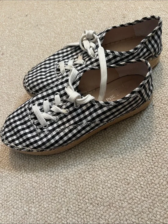 Gingham Lace-Up Espadrille Flats - Black & White