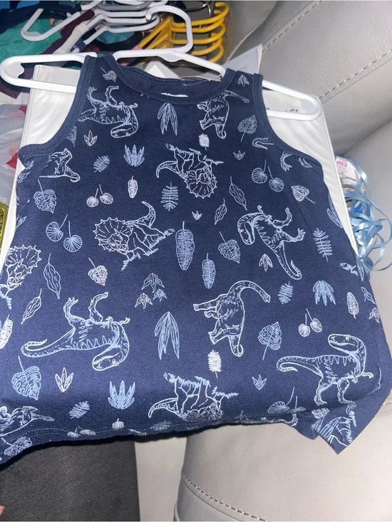 🌼2 for $5🌼 The Children's Place Navy Tank Top with White Dino Accents