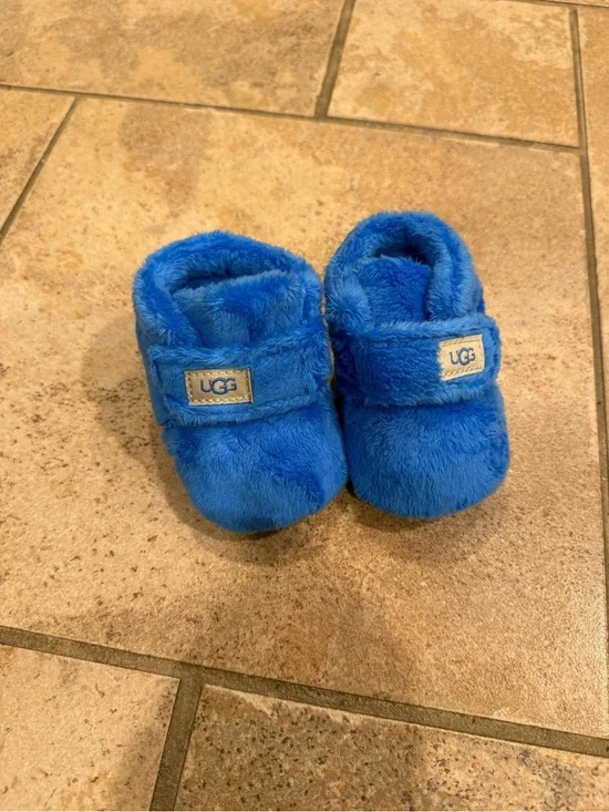 UGG Kids Bright Blue Fuzzy Hook-and-Loop Booties