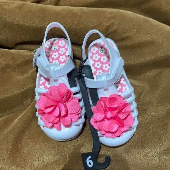 Wonder nation 9 white rubber shoe pink flower NWT