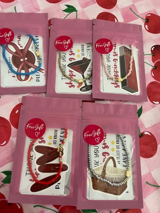Pack of bundle of free gift