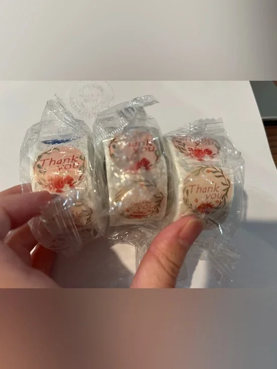 Bundle only: 500 pieces 1 inches Thank You Seal Sticker roll