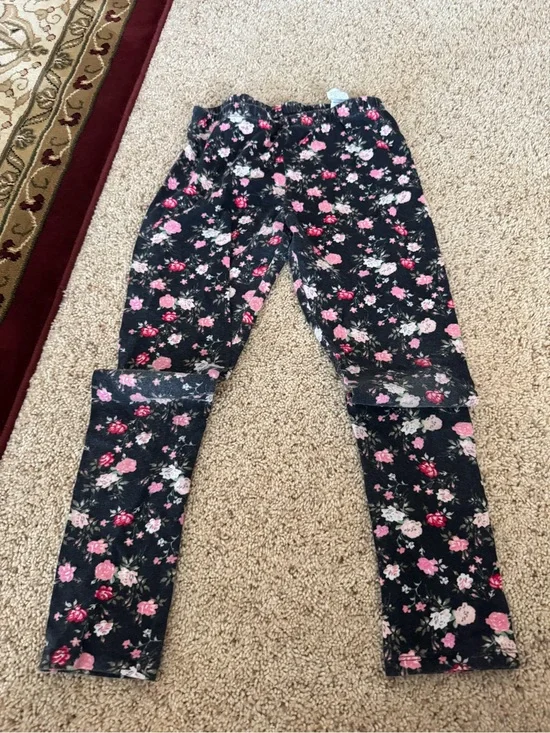 Girls floral leggings 🌸