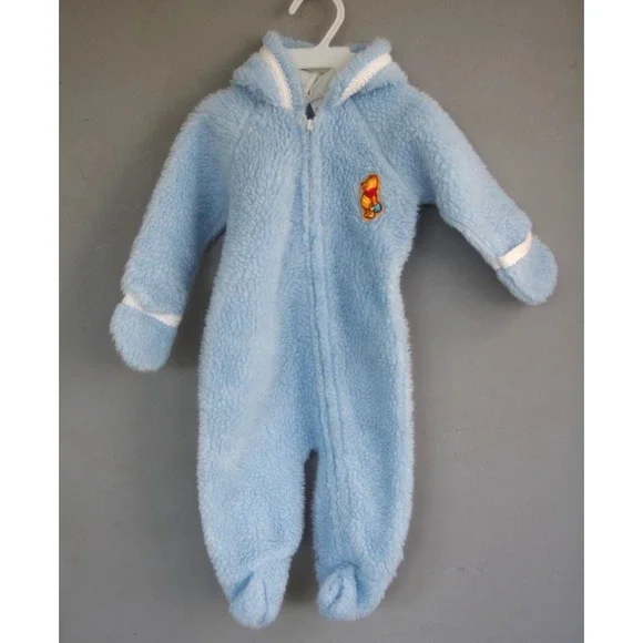 Vintage Winnie the Pooh‎ Disney Baby Blue Sleeper Outerwear EUC Embroidered