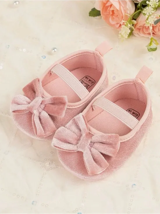 Front Bow Velvety Baby Shoes