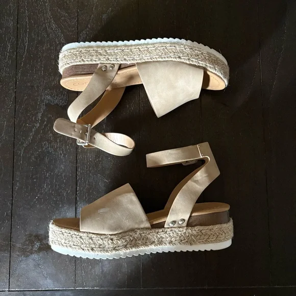 Coconuts by Matisse Open Toe Ankle Strap Espadrille Sandals Neutral Summer 10M‎