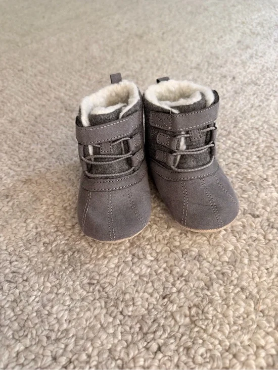 Kids Gray Cozy Lined Winter Boots
