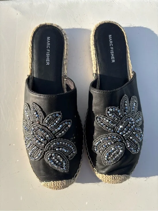 NWOT Marc Fisher Black Floral Rhinestone Beaded Mule Slide Espadrilles, 10