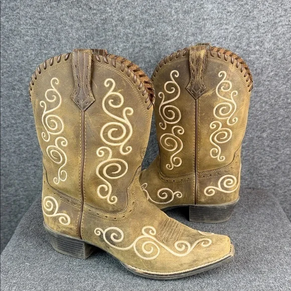 Ariat Snipped Toe Brown Western Cowboy Boots with Embroidery Size 4‎
