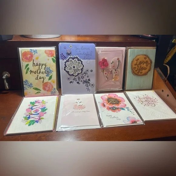 Hallmark Signature Mother’s Day 8 Card Lot
