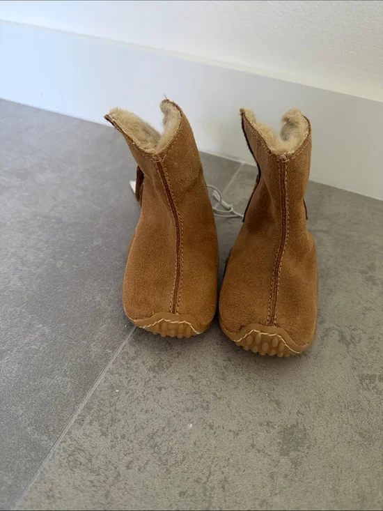 Circo Tan Faux-Shearling Baby Booties