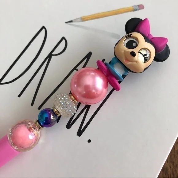 Disney Doorables: Mickey Mouse: Pink Minnie Mouse handmade beaded pen