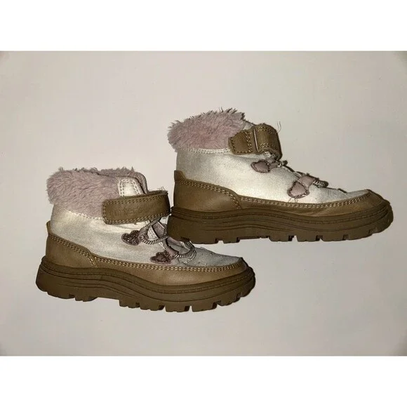 Carters Little Girls Boots Brown and White with Pink Fur Lining Size 9