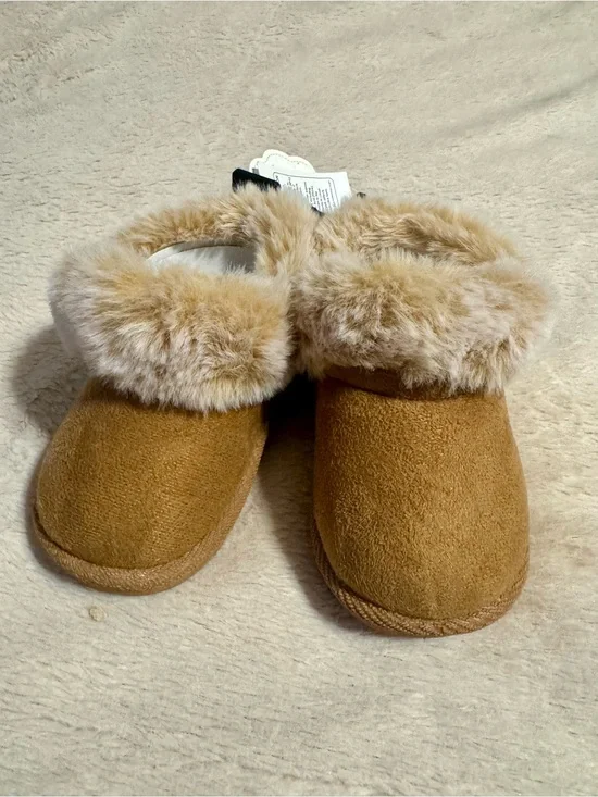 Cozy Faux Fur Cuff Kids Boots - Tan