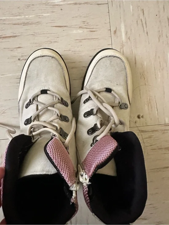 SO Kids Cream and Pink Lace-Up Outdoor Boots