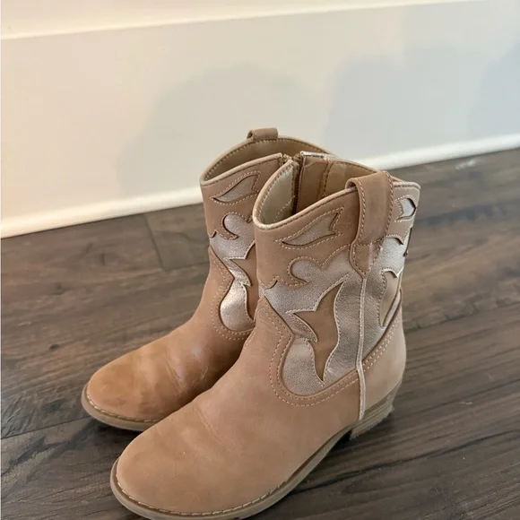 Dolce Vita Lucky Western Boots