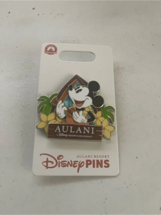 Disney Aulani Mickey Mouse Resort Pin - Multicolor
